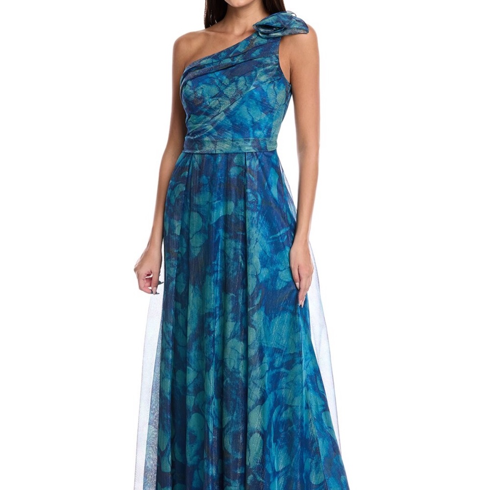 Rene Ruiz Vibrant Blue One-Shoulder Gown